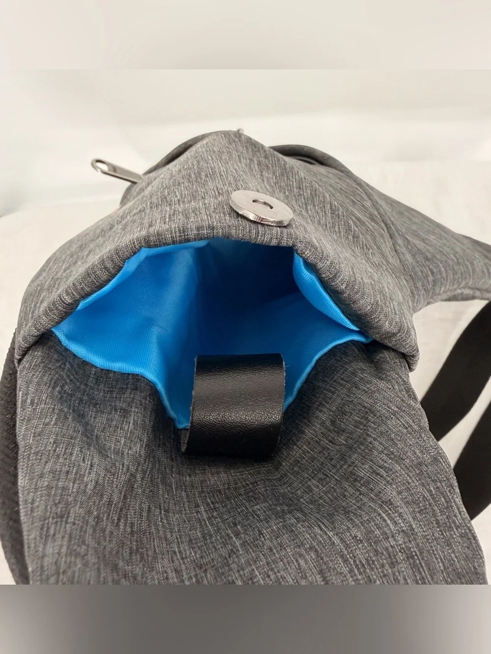 Mrang Gray Crossbody Travel Bag Anti-Theft Unisex